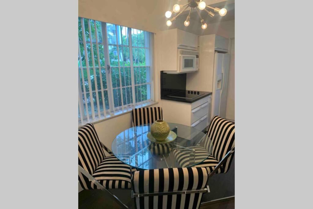 Lincoln Rd-Miami Beach Charming Vacation Studio And 2 Bedroom Apartments Exterior photo